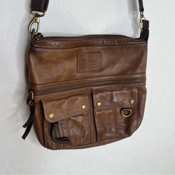 Fossil Morgan Traveler Zip Top Brown Leather Crossbody Shoulder Bag - Picture 3 of 15